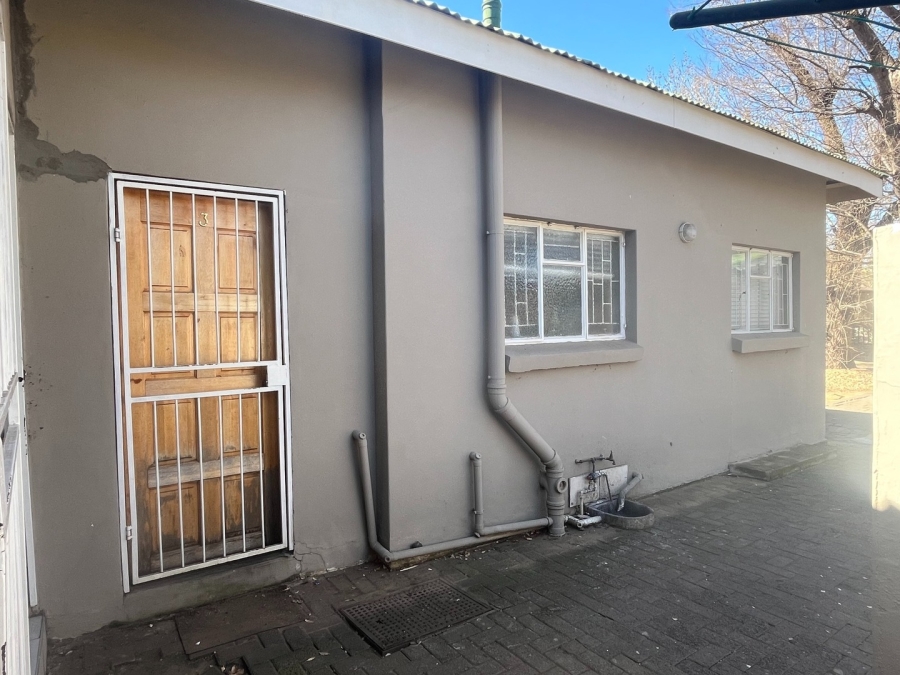 7 Bedroom Property for Sale in Park West Free State